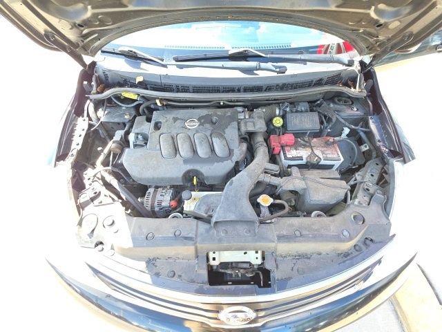 Used 2011 Nissan Versa SL w/ Premium Pkg image 25