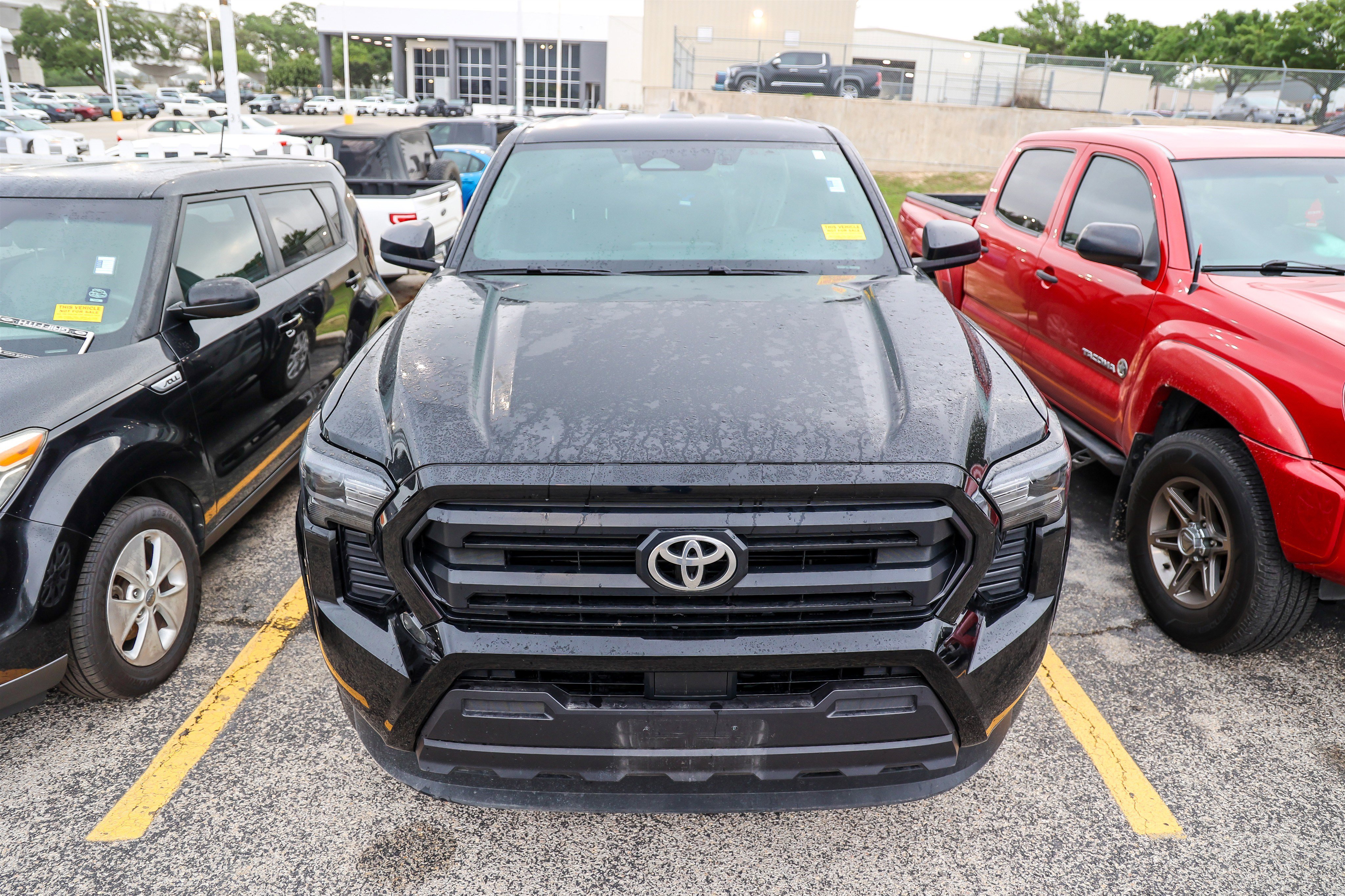 Certified 2025 Toyota Tacoma SR image 5
