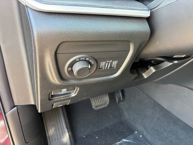 New 2026 Jeep Grand Cherokee Altitude AWD/4WD image 16
