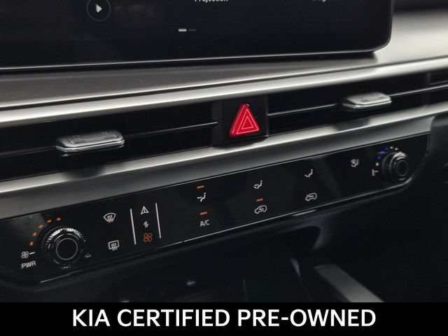 Certified 2026 Kia Sorento LX FWD image 22