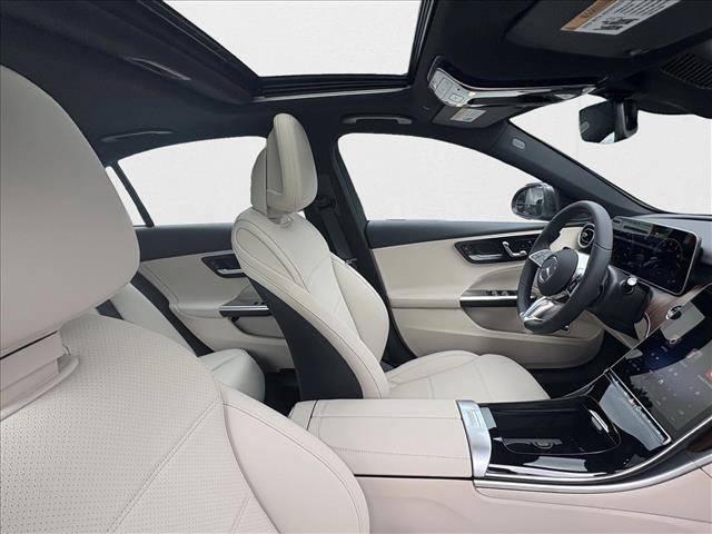 New 2025 Mercedes-Benz C 300 4MATIC Sedan image 23