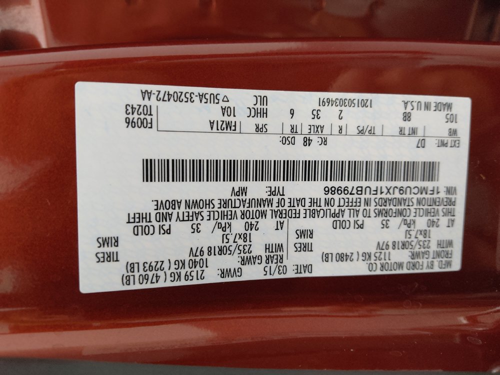 Used 2015 Ford Escape Titanium w/ Equipment Group 301A AWD/4WD image 33