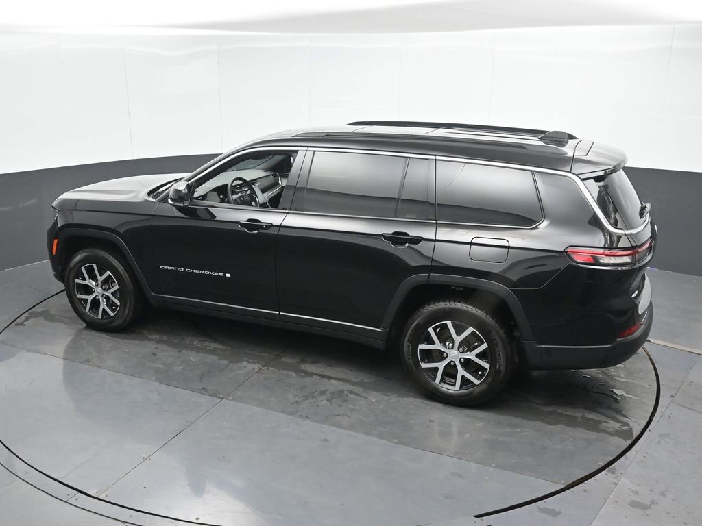 Used 2024 Jeep Grand Cherokee L Limited w/ Luxury Tech Group II image 46