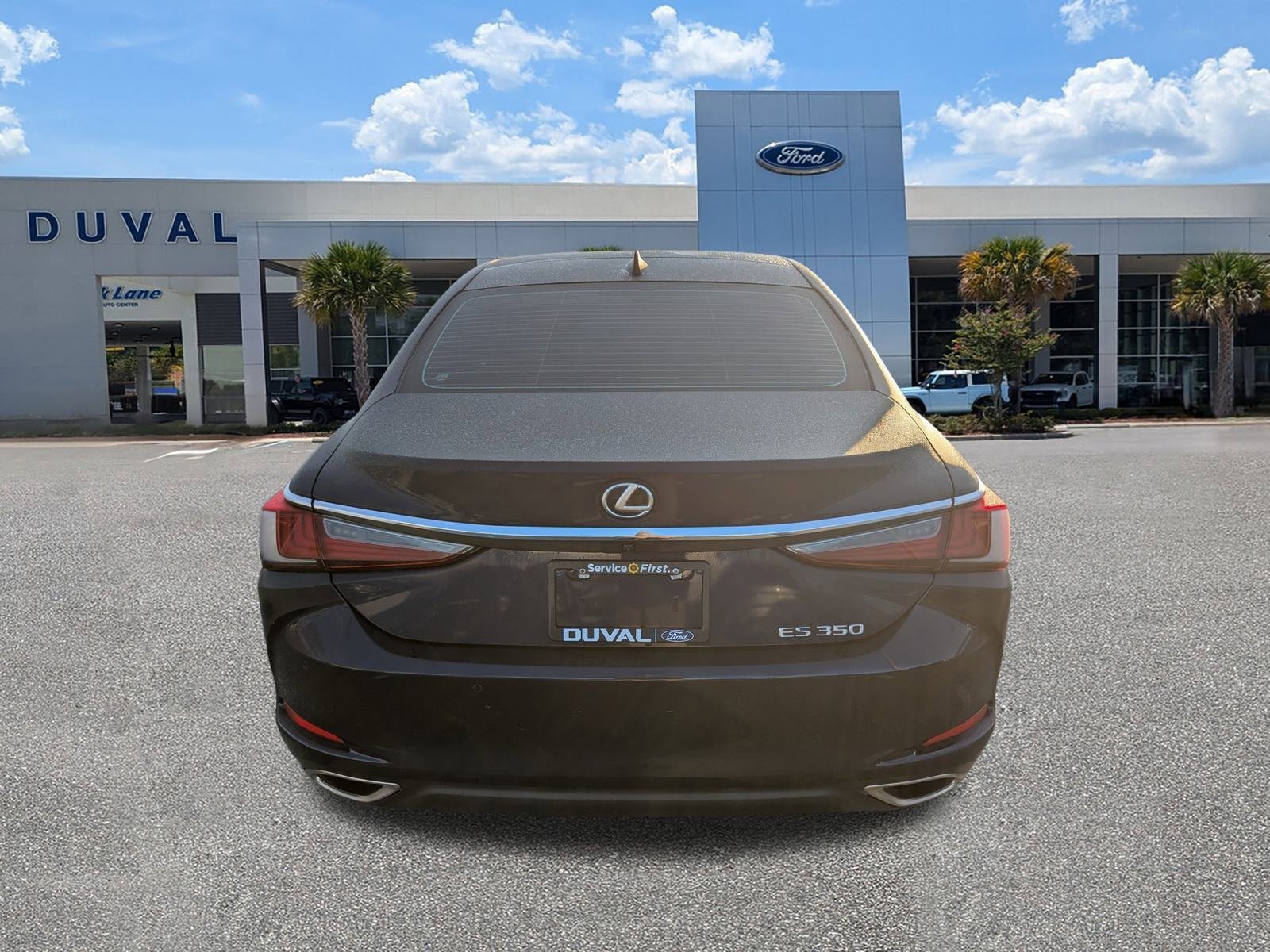 Used 2023 Lexus ES 350 w/ Premium Package image 5