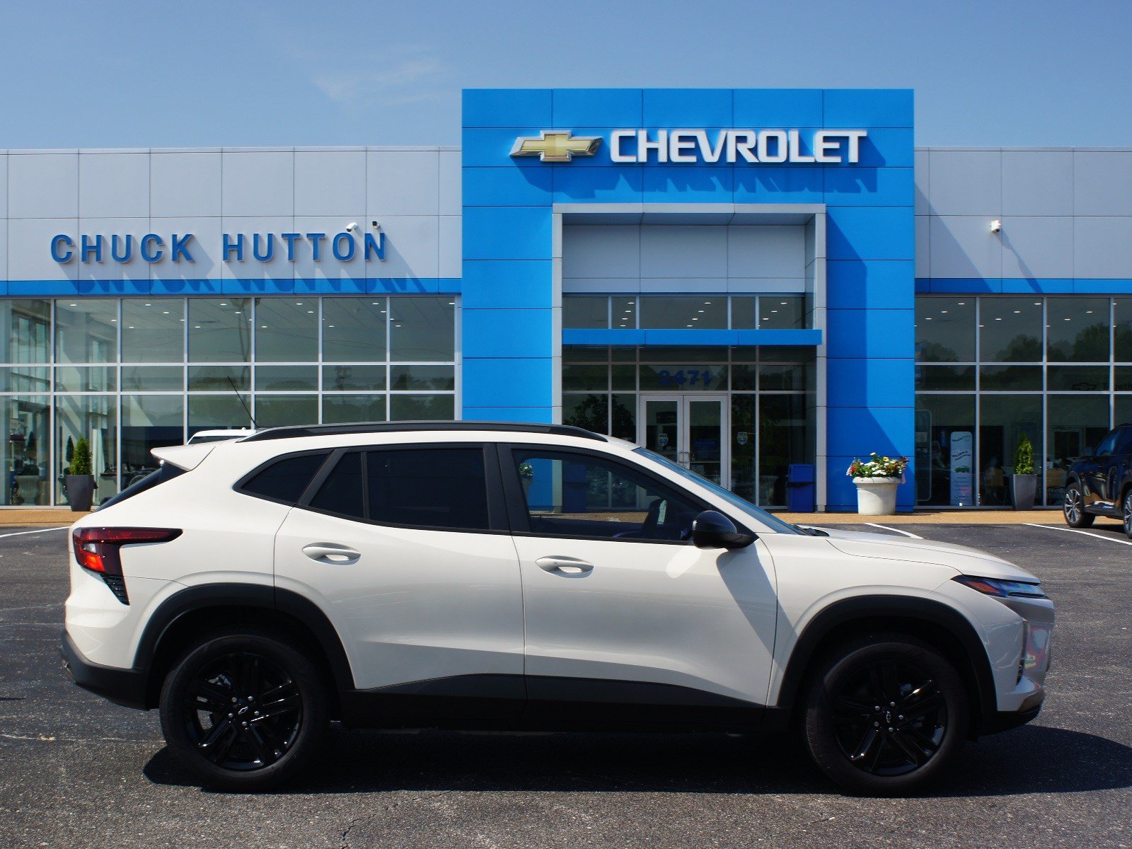 Used 2026 Chevrolet Trax ACTIV w/ Driver Confidence Package FWD image 1
