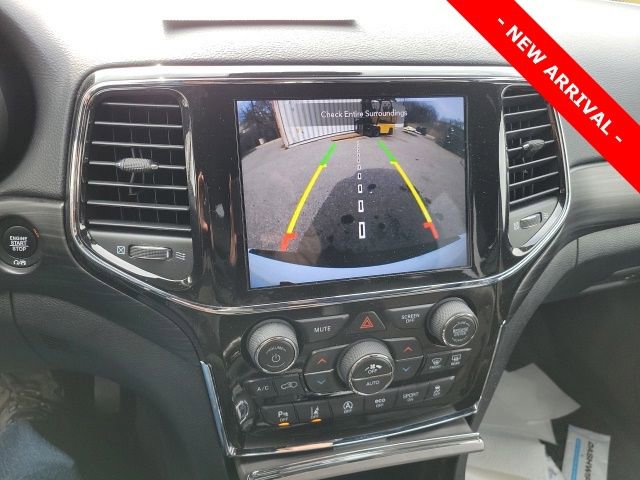 Used 2021 Jeep Grand Cherokee Laredo X image 10