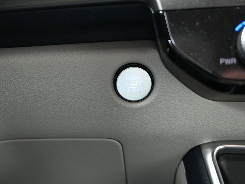 New 2025 Kia Carnival SX w/ SX Dark Edition Package image 25