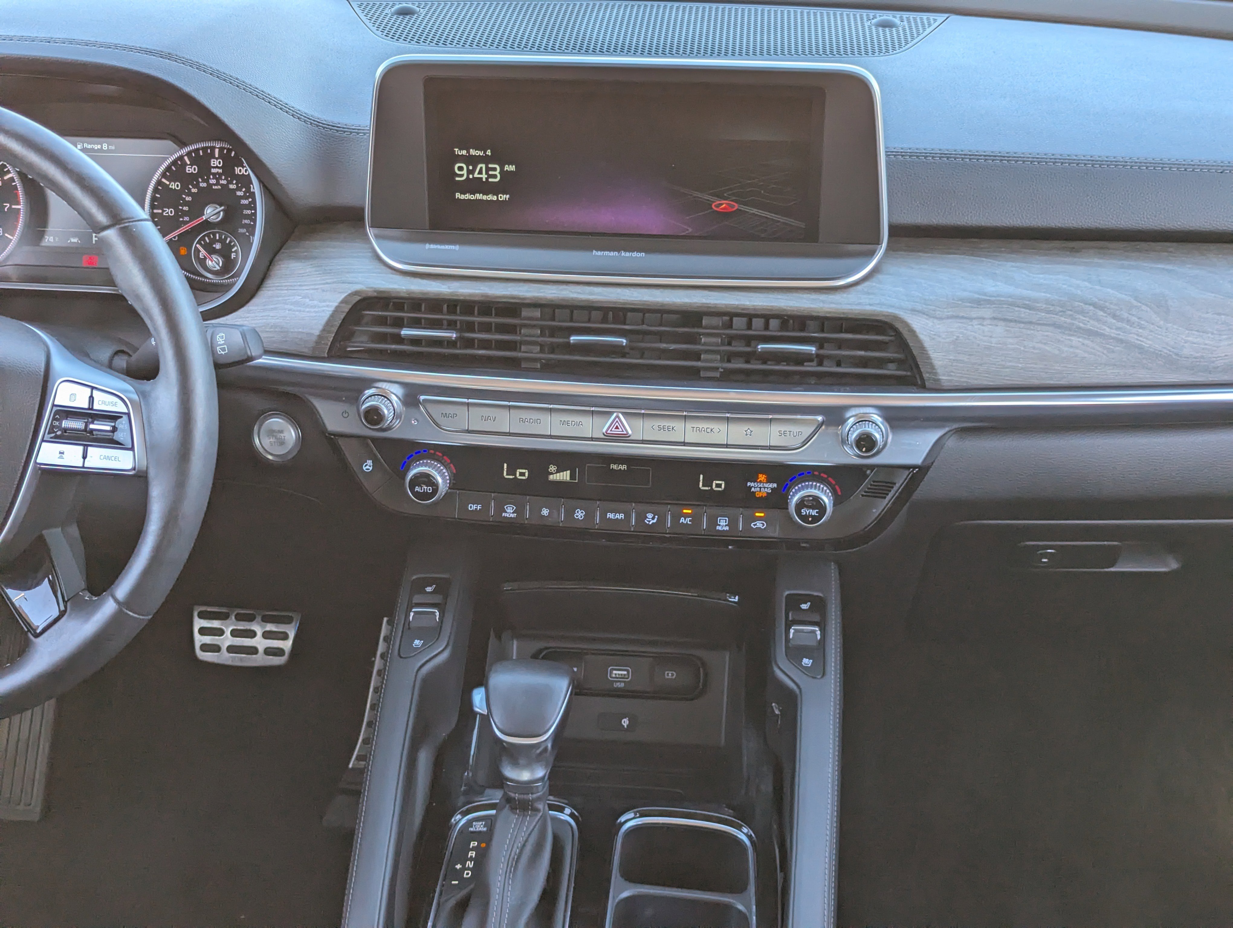 Certified 2022 Kia Telluride SX w/ Towing Package image 14