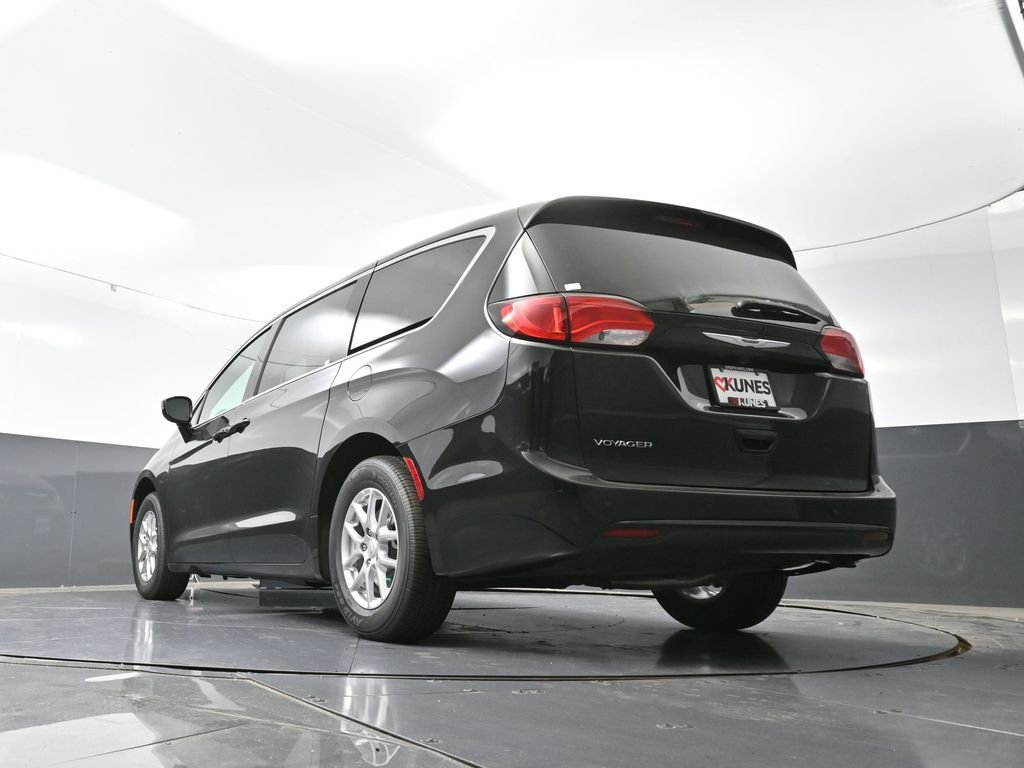 New 2026 Chrysler Voyager LX image 42