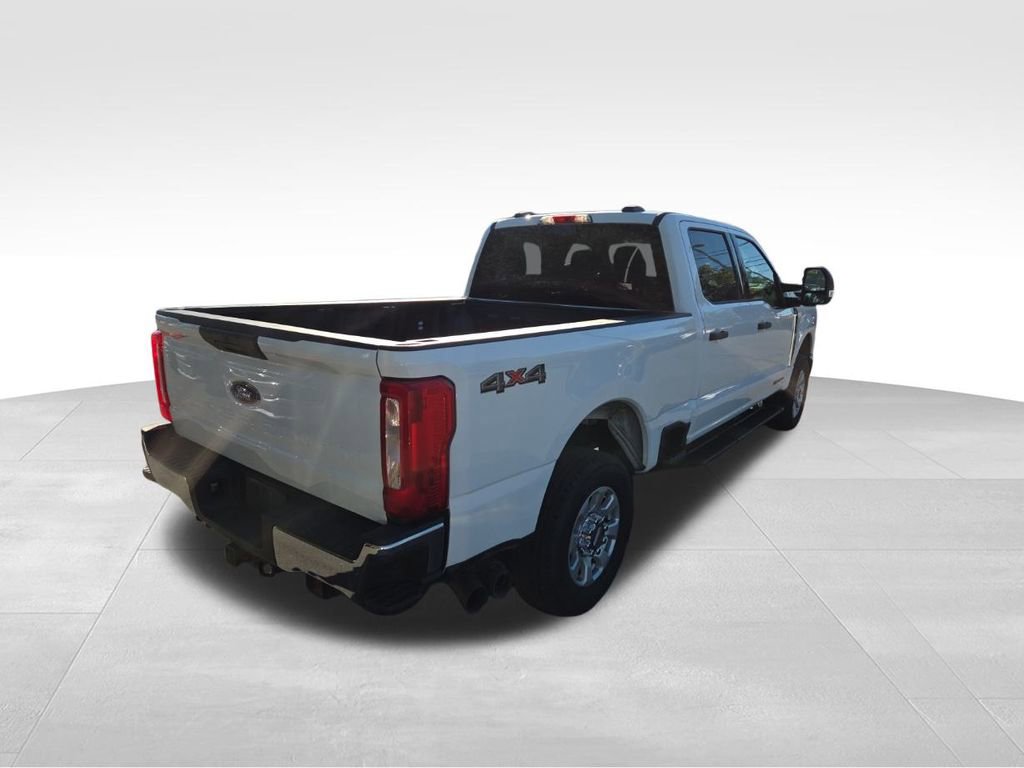 Used 2024 Ford F250 XLT image 10