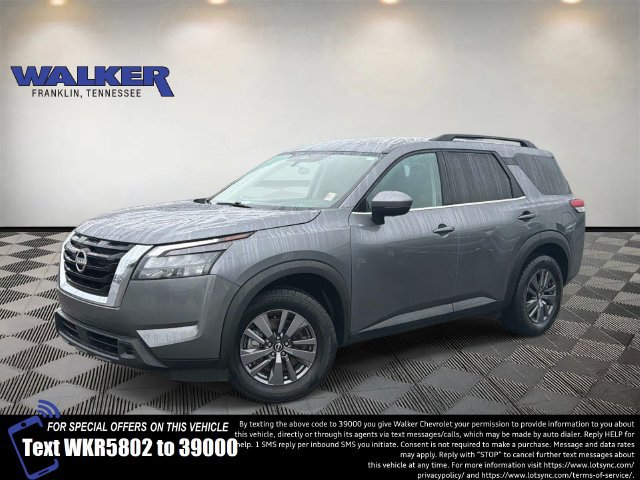 Used 2024 Nissan Pathfinder SV FWD image 1