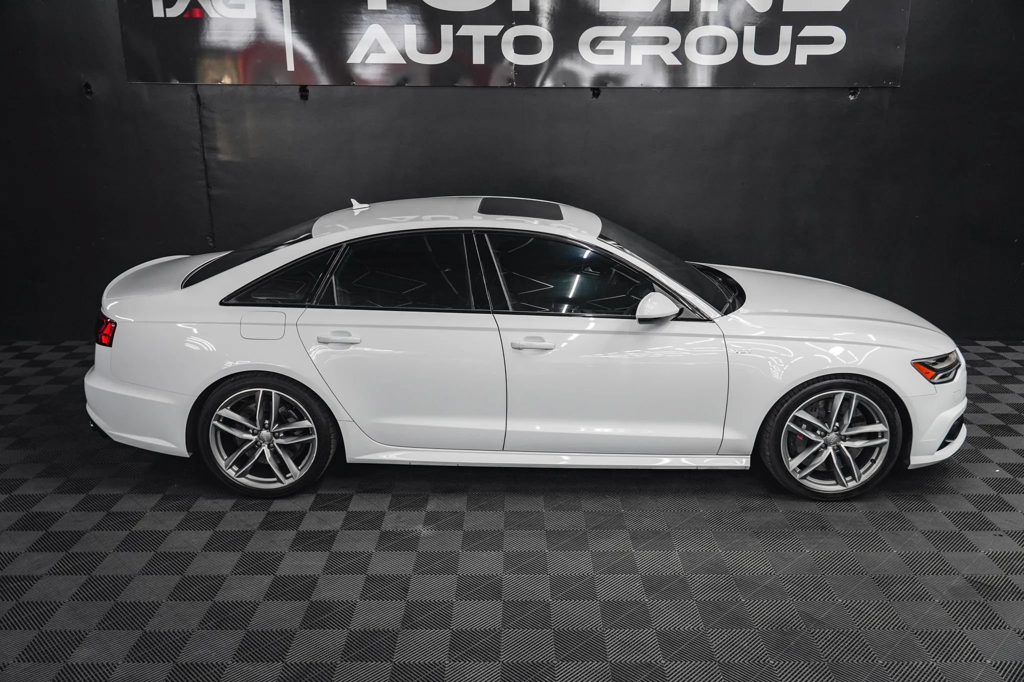 Used 2016 Audi S6 Prestige AWD/4WD image 19