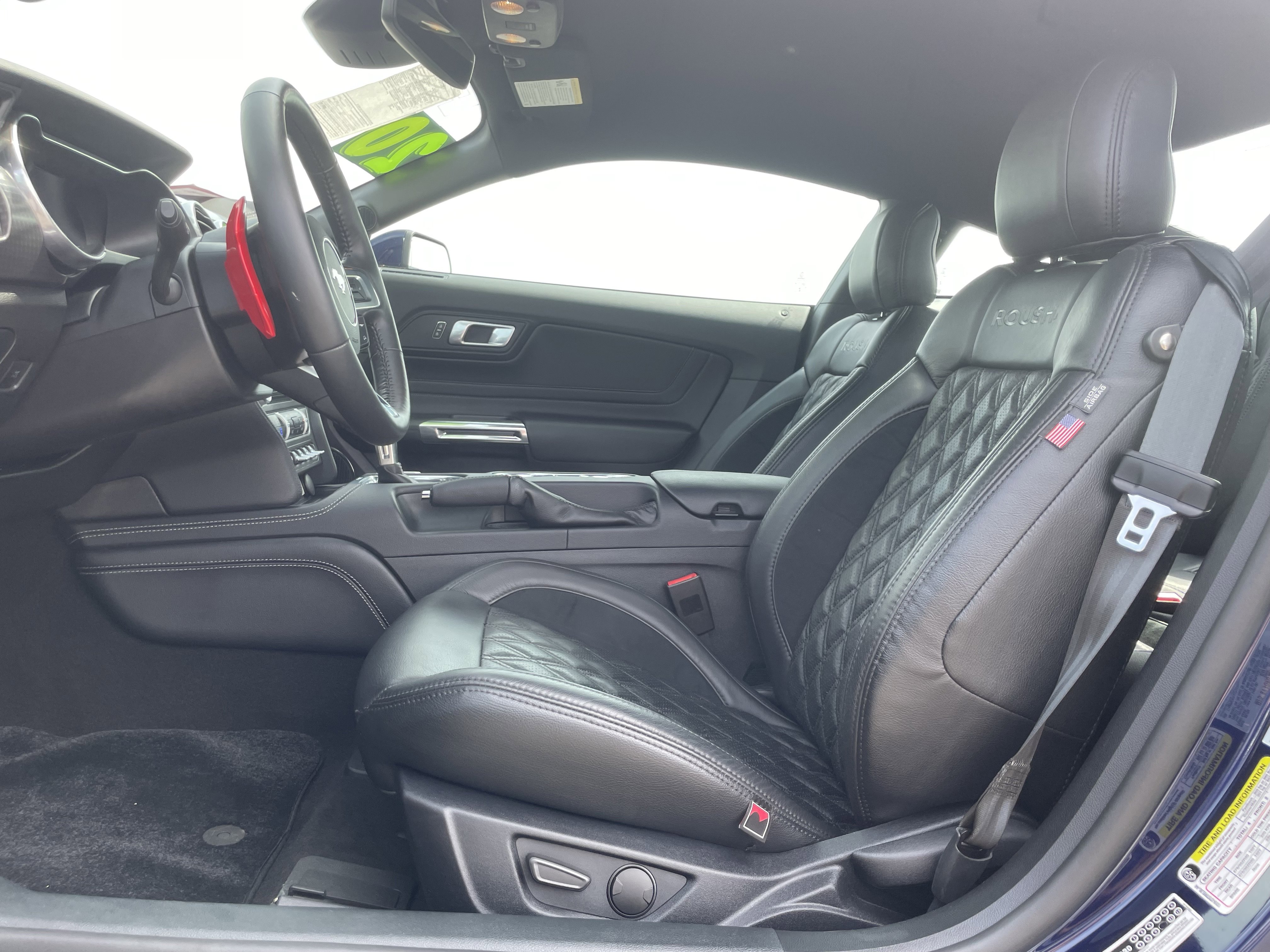 Used 2020 Ford Mustang GT Premium w/ GT Performance Package RWD image 12