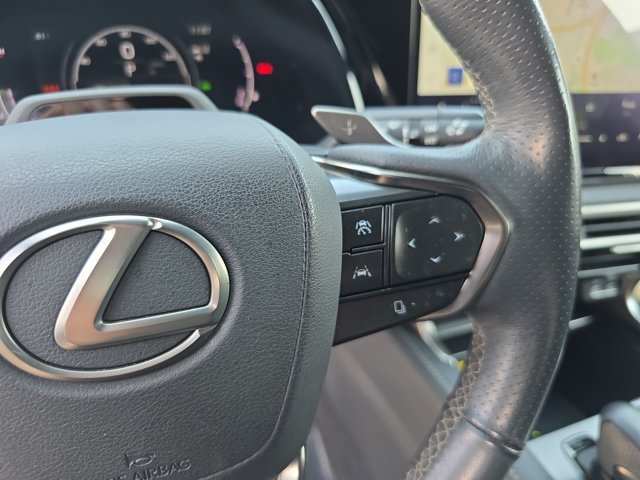 Used 2023 Lexus RX 500h F Sport w/ Accessory Package (2T) AWD/4WD image 19