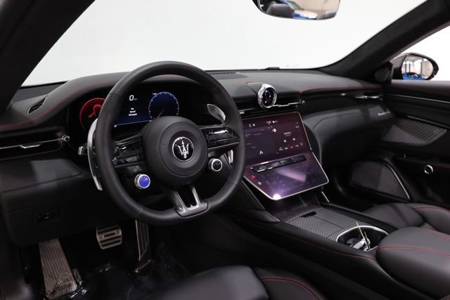 Certified 2024 Maserati GranCabrio Trofeo AWD/4WD image 14