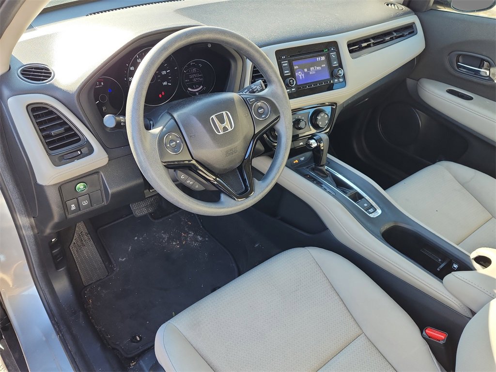 Used 2019 Honda HR-V LX image 18