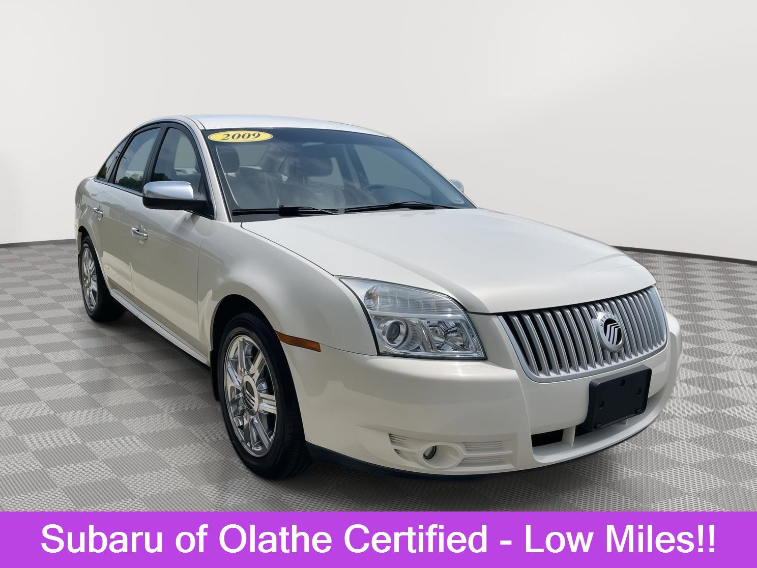 Used 2009 Mercury Sable Premier FWD image 1