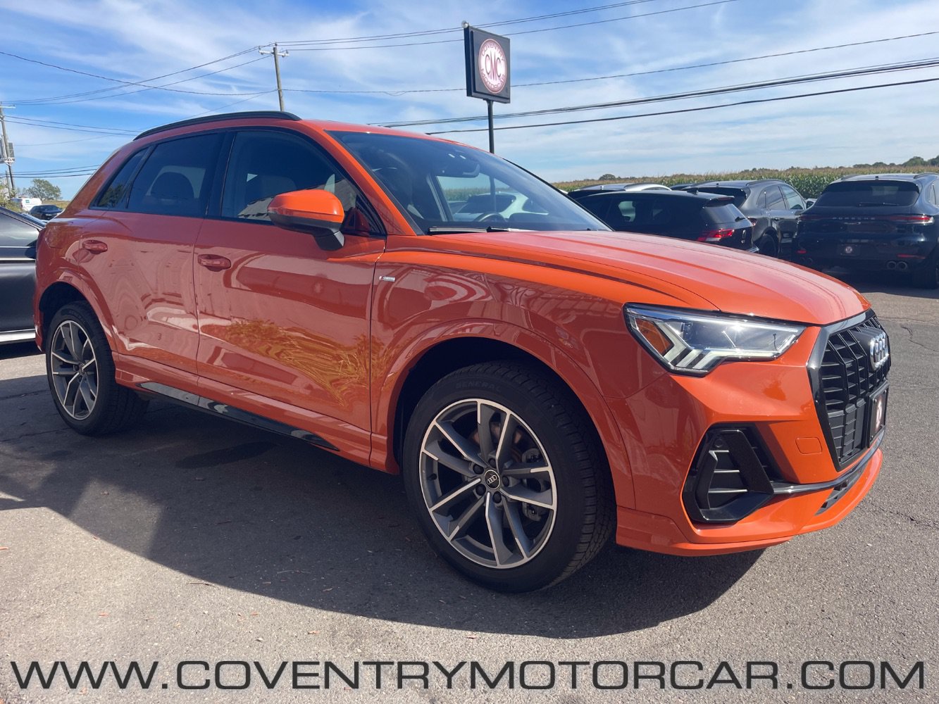 Used 2024 Audi Q3 2.0T Premium Plus w/ Premium Plus Package AWD/4WD image 4
