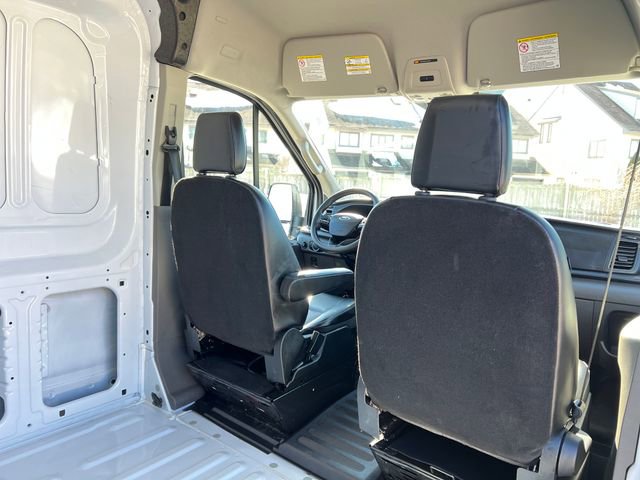 Used 2025 Ford Transit 250 148 Medium Roof image 32