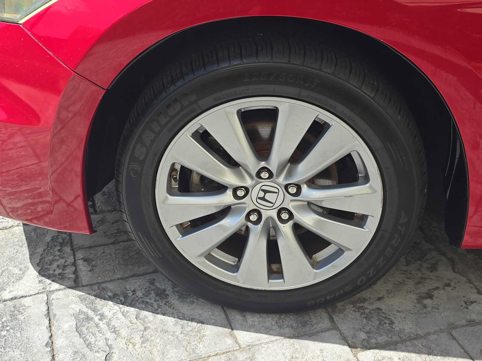 Used 2011 Honda Accord EX-L image 8