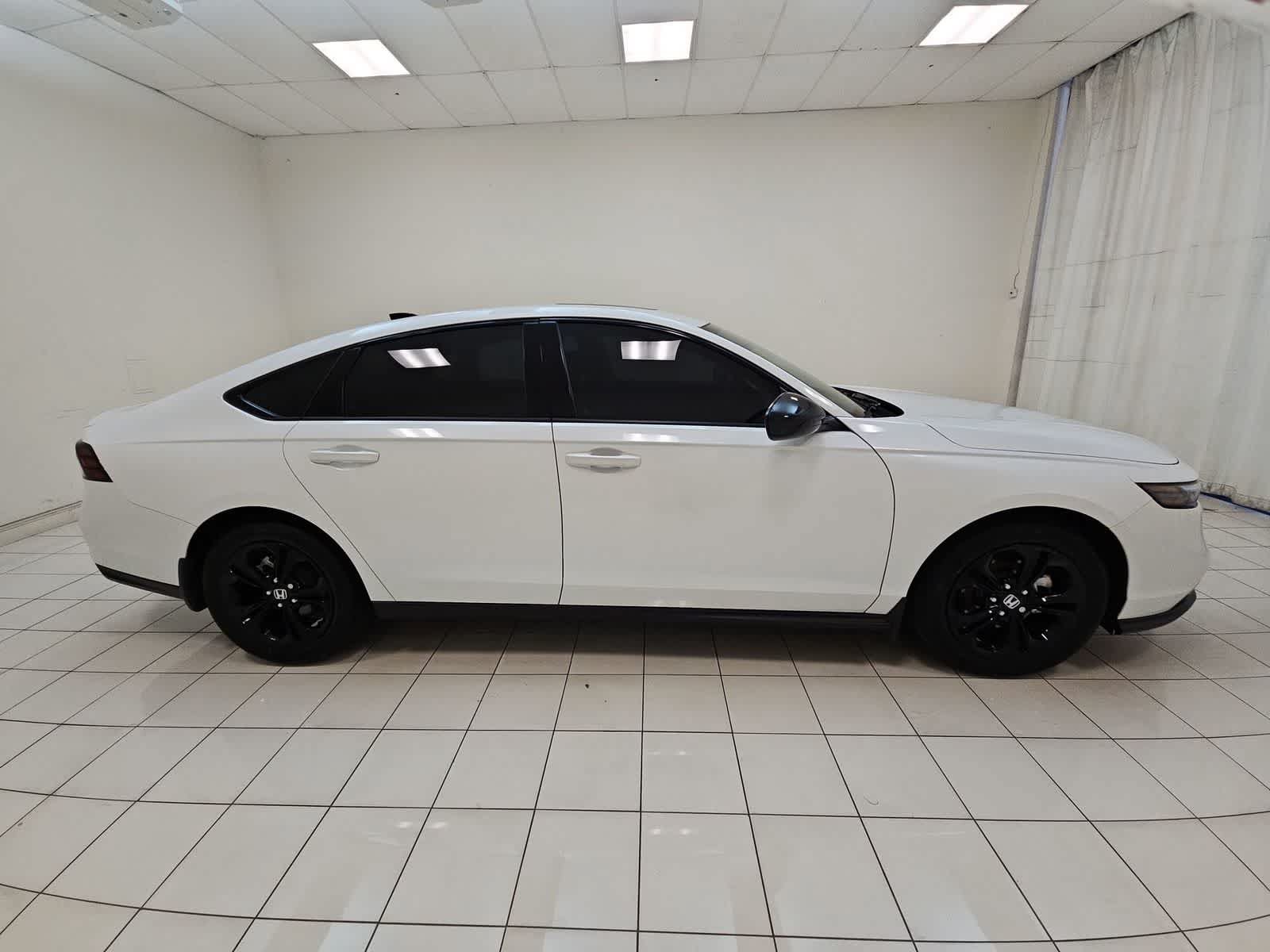 Certified 2025 Honda Accord SE image 26