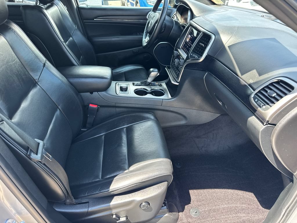 Used 2018 Jeep Grand Cherokee High Altitude AWD/4WD image 15