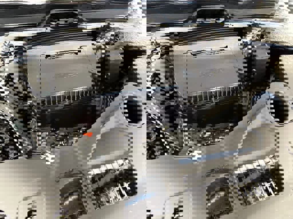 New 2025 Honda Pilot Touring image 12