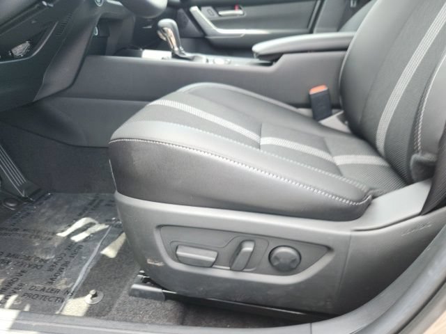 New 2026 MAZDA CX-50 Meridian Edition w/ Weather Package AWD/4WD image 10