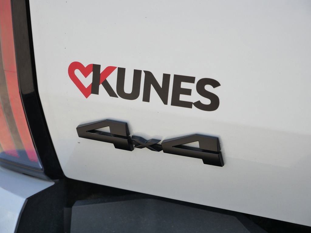 Used 2025 Toyota Tundra Platinum image 12