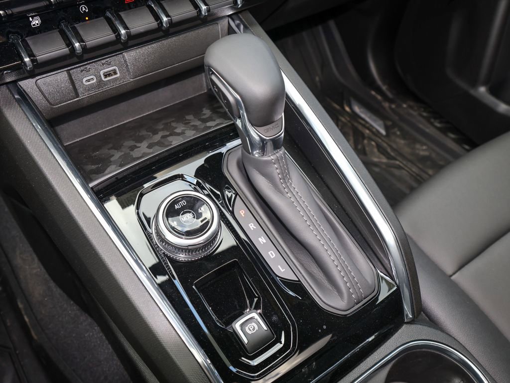New 2026 GMC Canyon Elevation w/ Convenience Package image 23