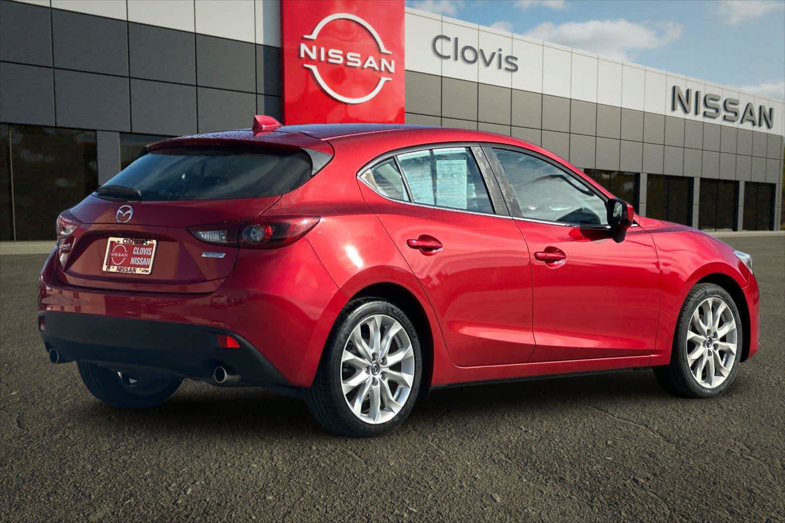 Used 2015 MAZDA MAZDA3 s Grand Touring FWD image 2