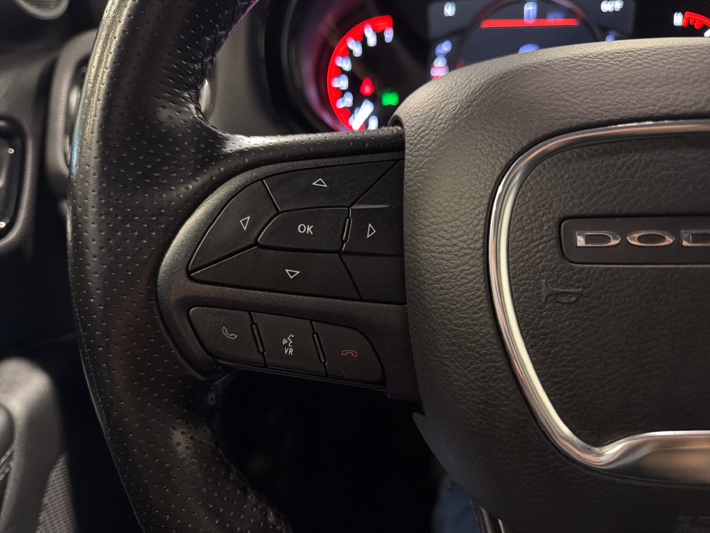 Used 2022 Dodge Durango AWD image 11