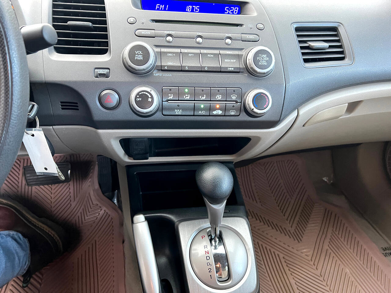 Used 2010 Honda Civic LX image 18