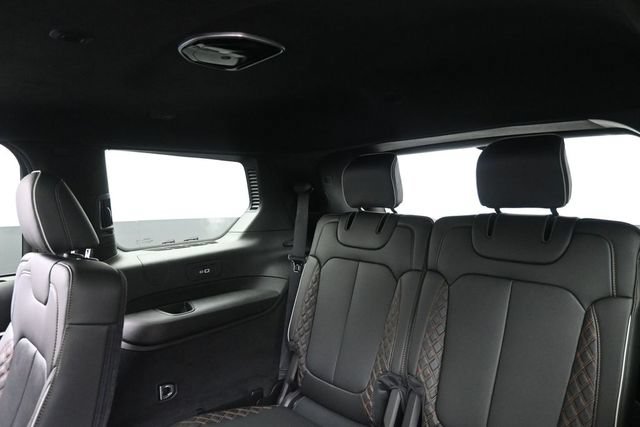 Used 2023 Jeep Grand Cherokee L Summit AWD/4WD image 22