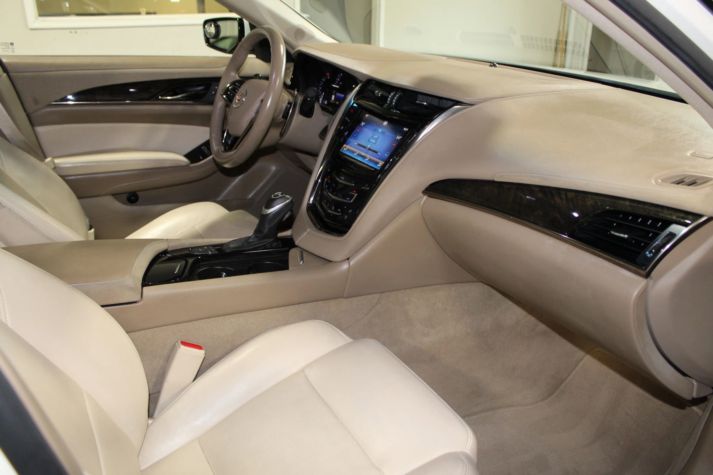 Used 2014 Cadillac CTS Luxury RWD image 28