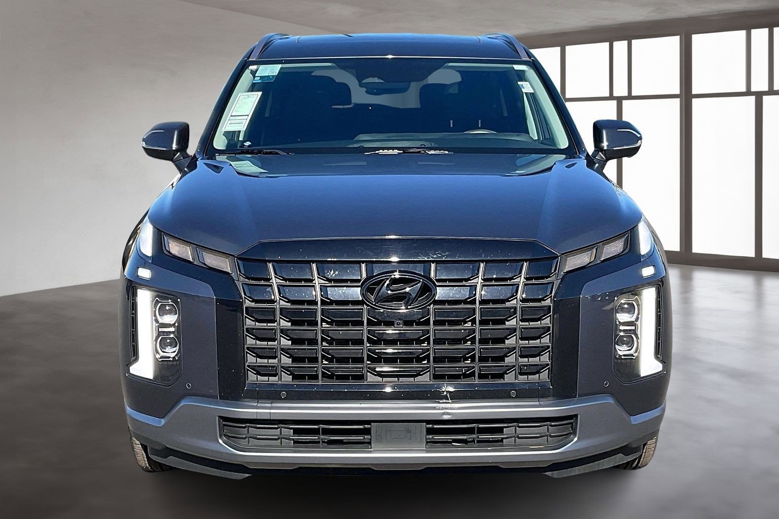 Used 2024 Hyundai Palisade SEL w/ Premium Package image 2