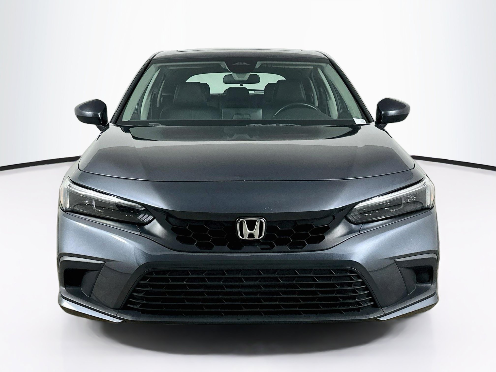 Used 2024 Honda Civic EX-L image 2