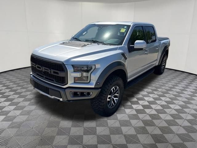 Used 2017 Ford F150 Raptor w/ Equipment Group 802A Luxury AWD/4WD image 11