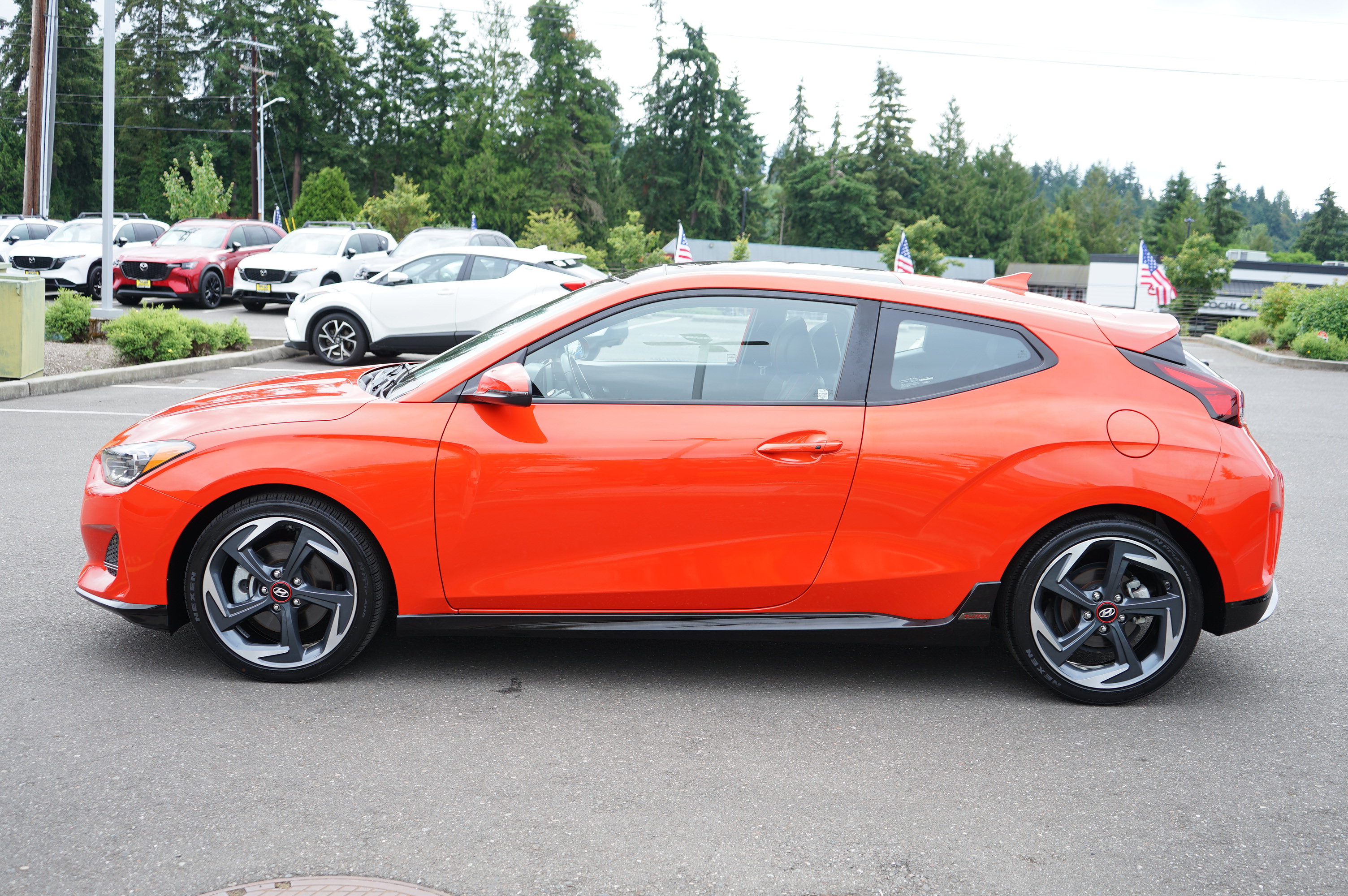 Used 2020 Hyundai Veloster Turbo FWD image 6
