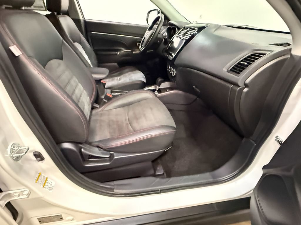 Used 2019 Mitsubishi Outlander Sport GT image 60