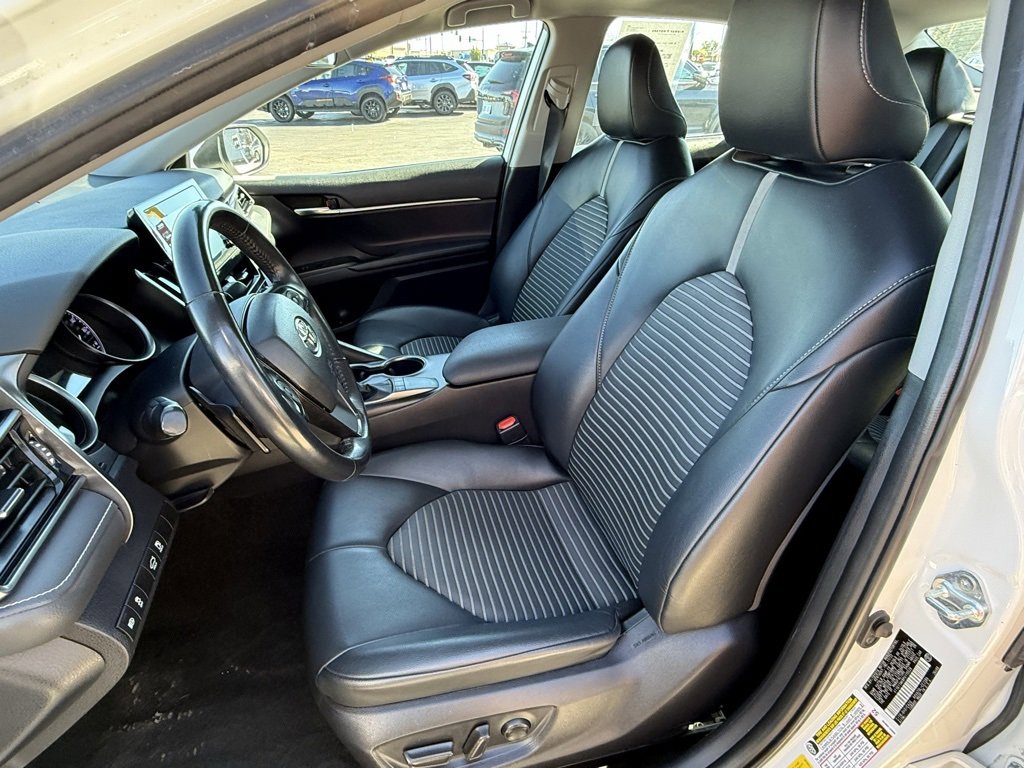 Used 2023 Toyota Camry SE image 10