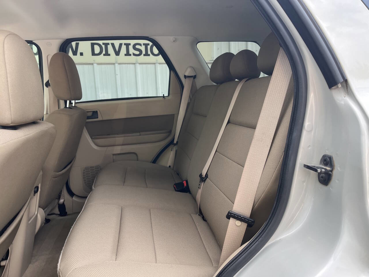 Used 2009 Ford Escape XLT FWD image 15