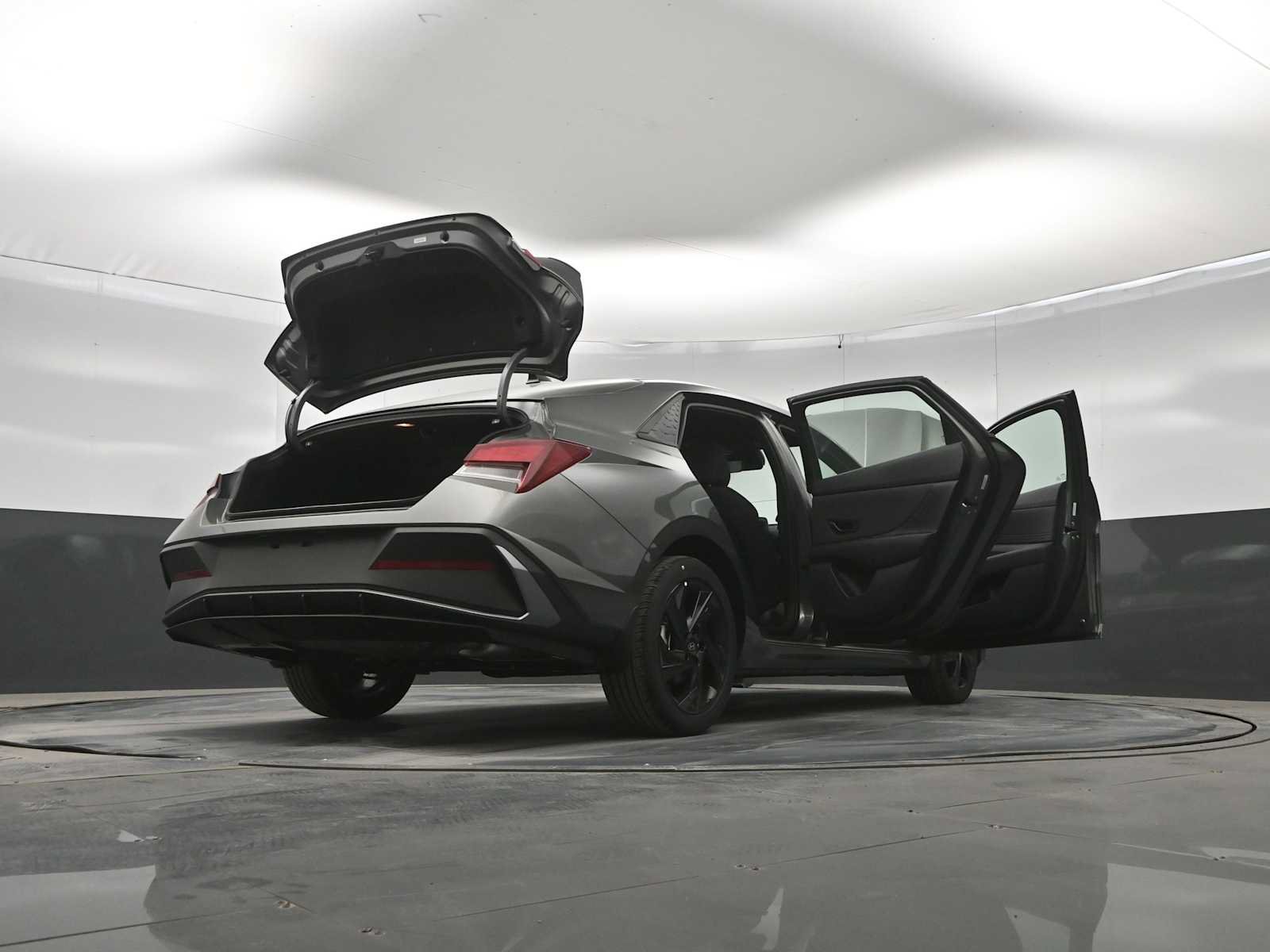 New 2026 Hyundai Elantra Sport FWD image 47