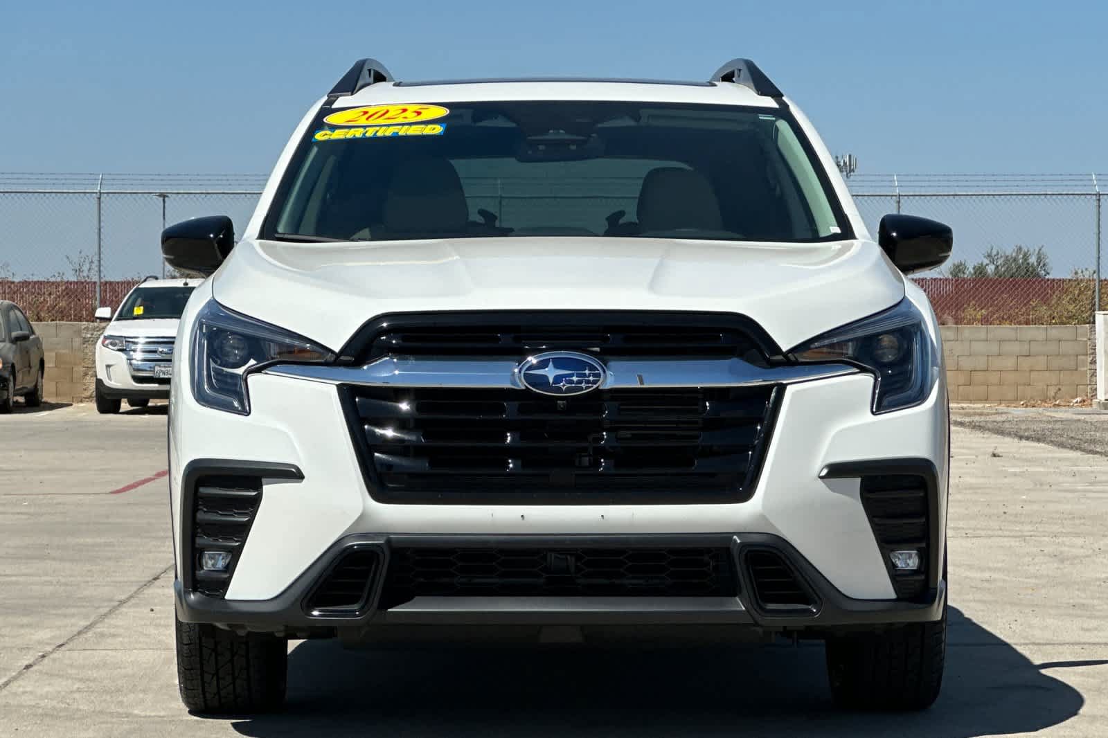 Used 2025 Subaru Ascent Limited AWD/4WD image 8