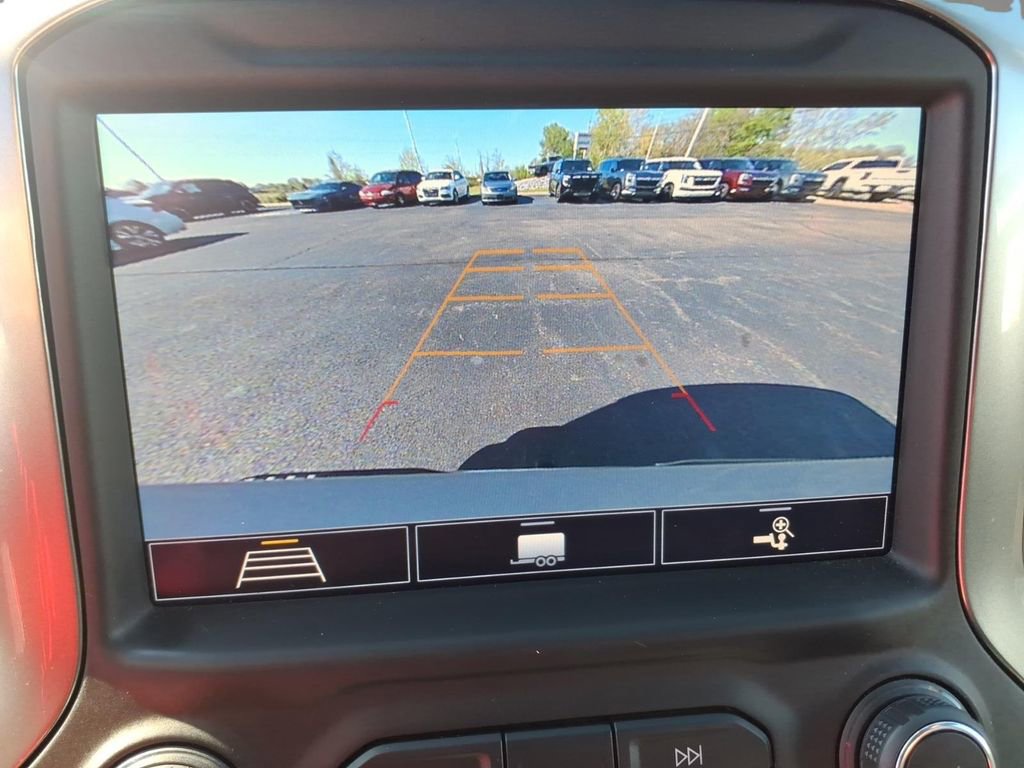 Used 2020 Chevrolet Silverado 1500 LTZ image 27