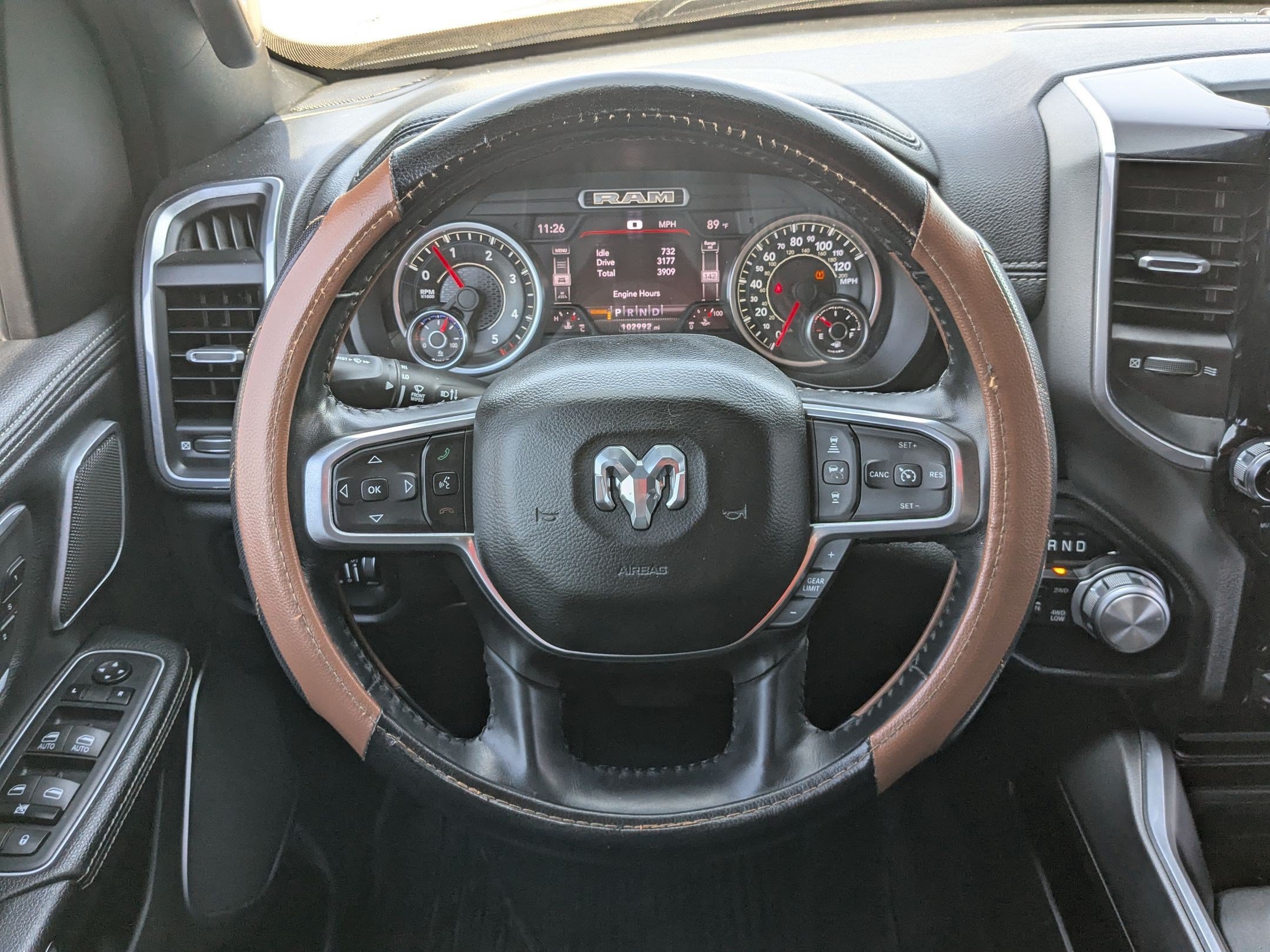 Used 2020 RAM 1500 Laramie AWD/4WD image 18