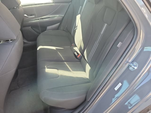 Certified 2026 Hyundai Elantra Hybrid FWD image 25