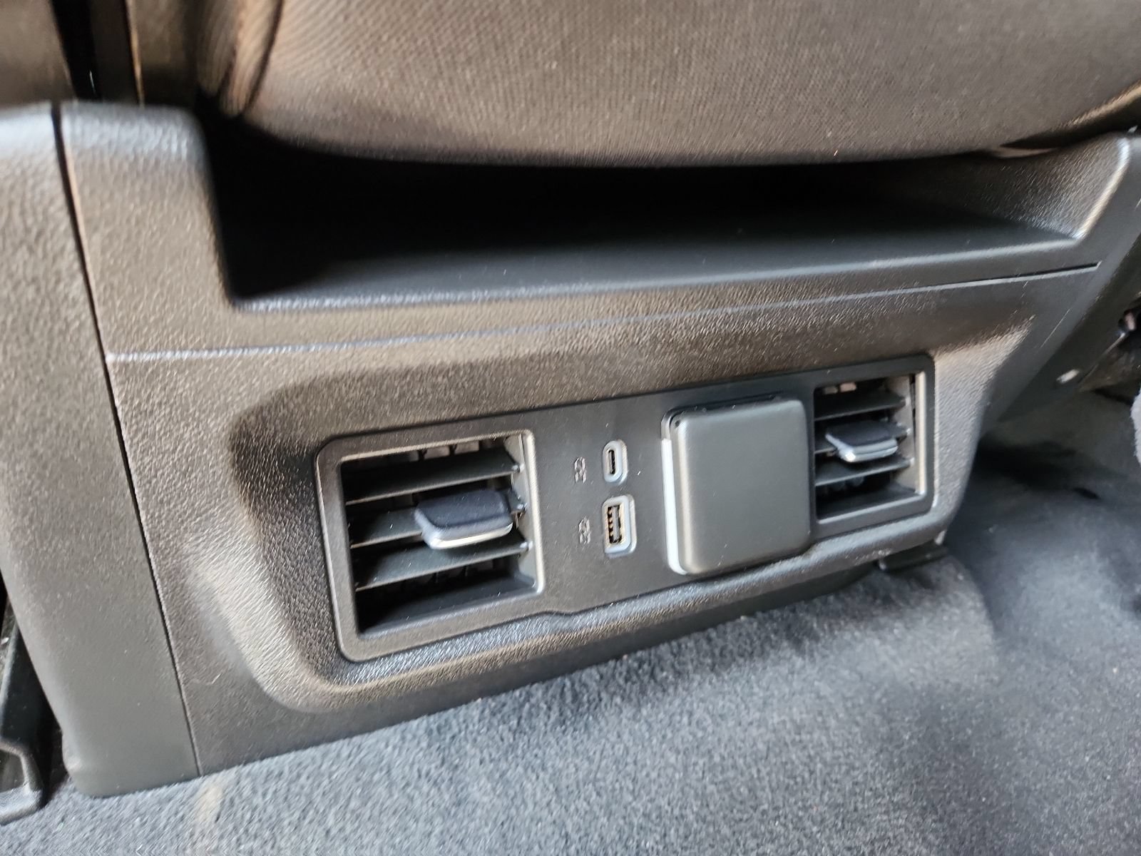 Used 2023 Chevrolet Silverado 1500 RST RWD image 9
