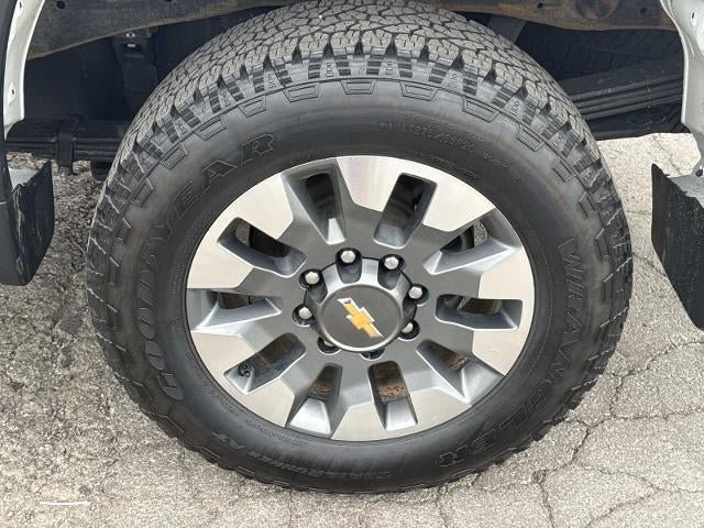 Used 2025 Chevrolet Silverado 2500 Custom w/ Custom Convenience Package AWD/4WD image 27