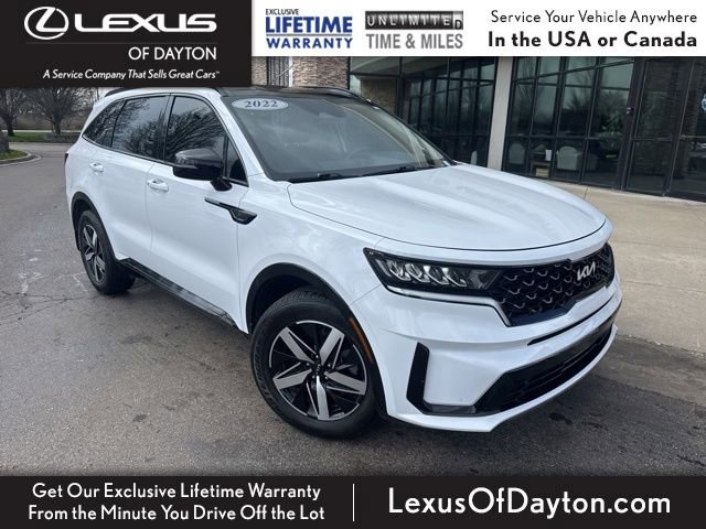 Used 2022 Kia Sorento S w/ Panoramic Sunroof Package